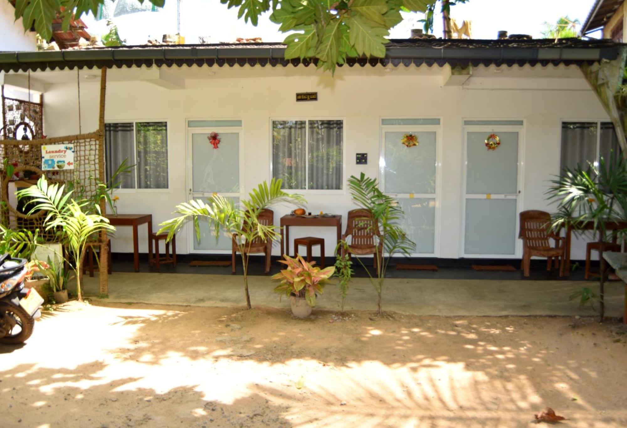 Kosi Giggles Resort Weligama Ngoại thất bức ảnh