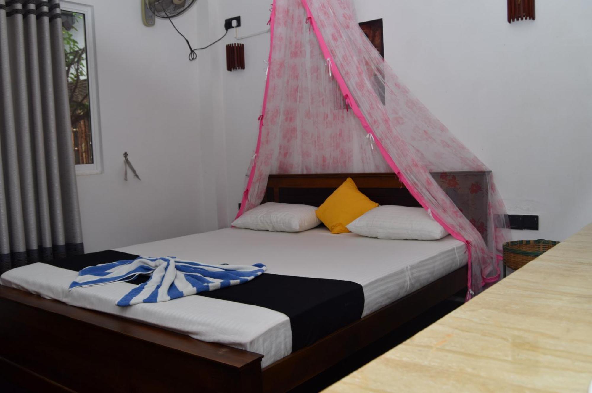 Kosi Giggles Resort Weligama Ngoại thất bức ảnh