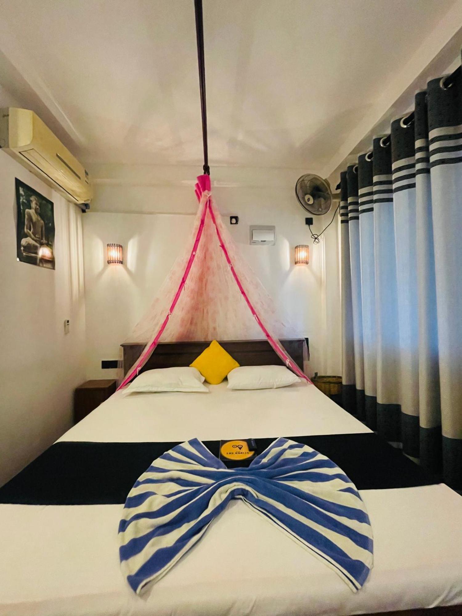 Kosi Giggles Resort Weligama Ngoại thất bức ảnh